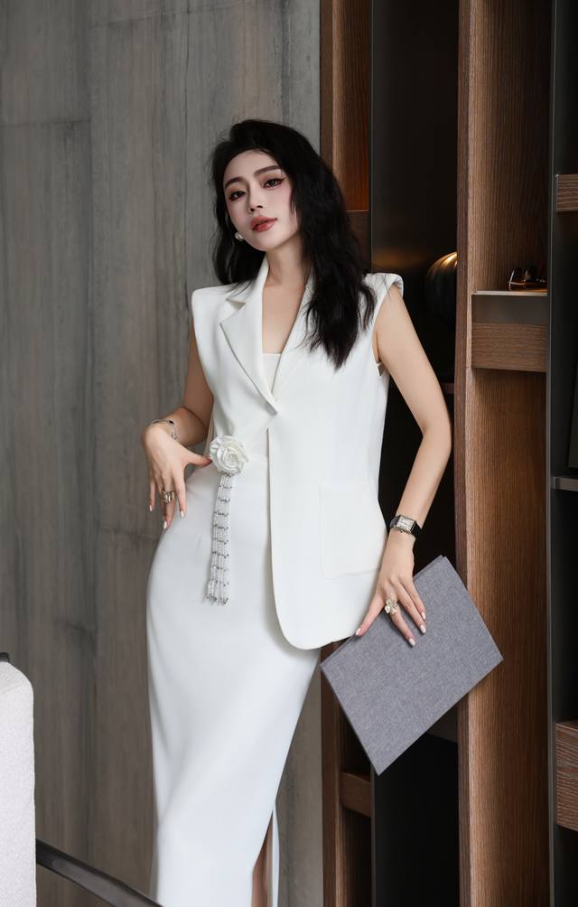 套装 原创设计师款 高端大气奢华女神范 法式复古时尚气质套装 码数：S-Xl