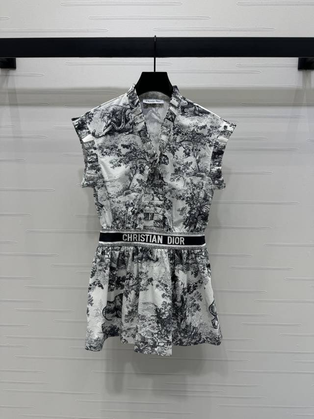 上新原单高端品质 Dio* 2025春夏新款系列！动物印花无袖连衣裙！定制进口全棉材质 质感光泽 垂顺有型 领口V领系带设计恰当露肤 美化头肩比例更显瘦 通体满