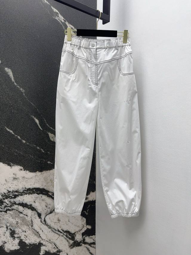 C家 25Ss 春夏新品重工刺绣明线设计连帽夹克外套+松紧腰休闲裤 一套搭配分开单穿都好看 上身松弛感拉满 穿出满满的高街时髦风格 定制面料质感舒适与时尚兼具