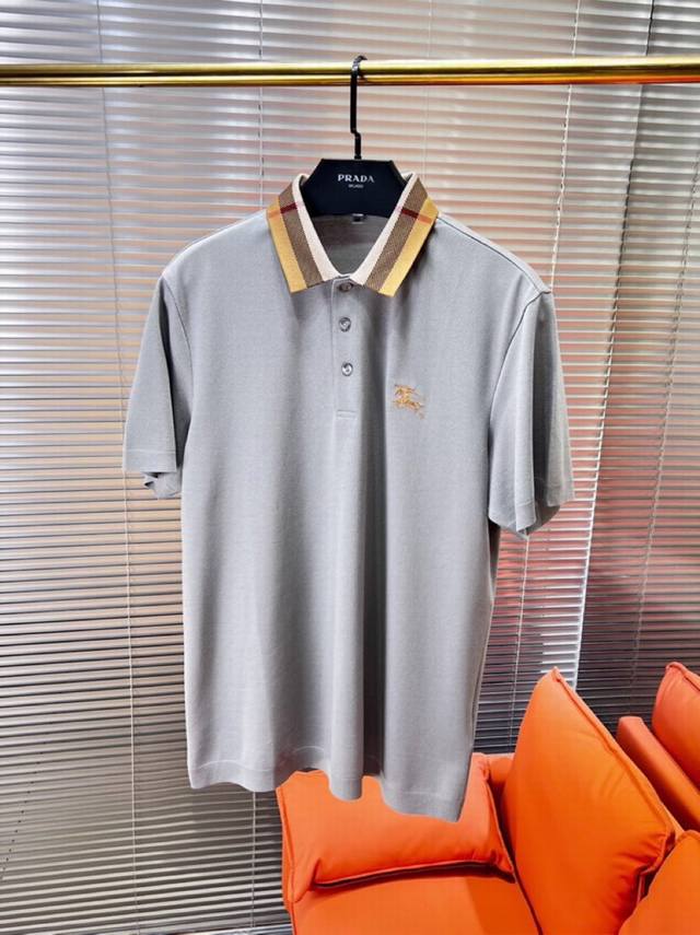 Burberry 巴宝莉2025Ss 春夏新品男士棉质 针织短袖翻领T恤Polo衫， 高奢内敛低调，轻松驾驭不挑人 裁剪精细完美，经典颜色上身很显精气神，多种风