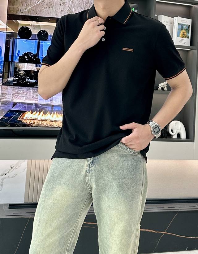 2025Ss夏季新款！ 杰家最新款男士翻领短袖Polo衫，胸口刺绣品牌经典图案，每季必出的招牌单品！新一季领口搭载拼色刺绣点缀 简约中带着精致 品相完美如斯！处
