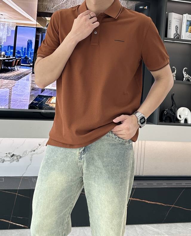 2025Ss夏季新款！ 杰家最新款男士翻领短袖Polo衫，胸口刺绣品牌经典图案，每季必出的招牌单品！新一季领口搭载拼色刺绣点缀 简约中带着精致 品相完美如斯！处