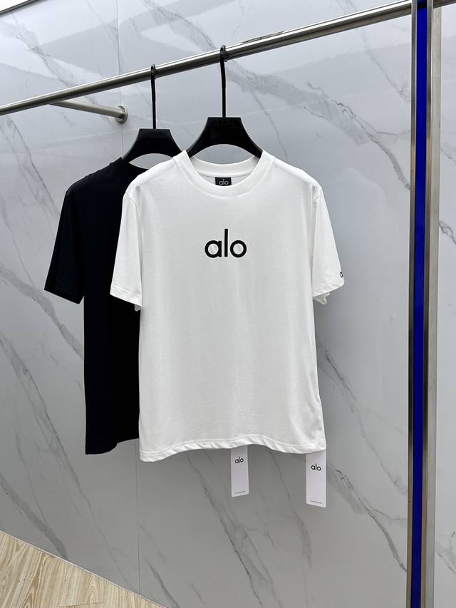 Alo 2025春夏新款首发专柜最新款短袖圆领T恤 高端订制 设计前卫时尚！品牌Logo提花工艺设计 高端定制丝光长绒棉面料.手感柔软.穿着舒适.专柜级别精致车