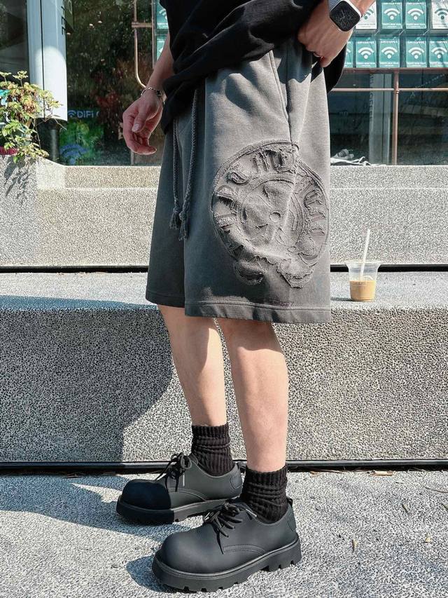 克罗心家 25Ss 春夏新款短裤 爆款定制纯棉面料 采用立体烧花工艺 立体清晰可见 面料舒适质感 码数：M-3Xl