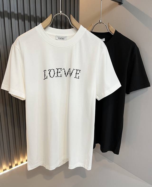 Loe*We罗*威 2025春夏新款男女同款短袖T恤，意大利原厂订单渠道，极具个性高级风，标志Logo图案压胶工艺设计！情侣款纯棉短袖T恤！！最新时尚潮流人气产