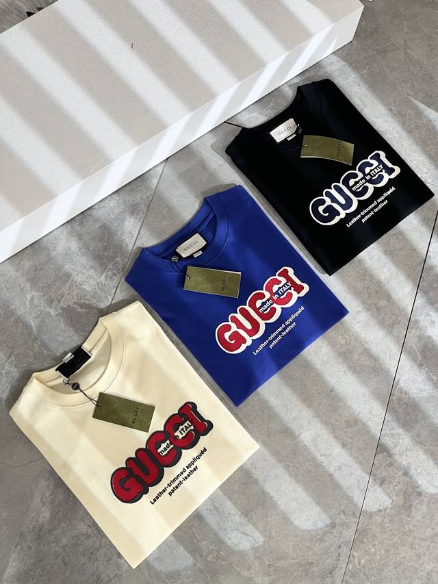 Gucc*古家 2025春夏新款男女同情侣款休闲宽松棉质圆领短袖T恤衫！贸易公司渠道稀出，同步官网发售 ！ 2025春夏最新系列，经典时尚设计元素，为全新系列注