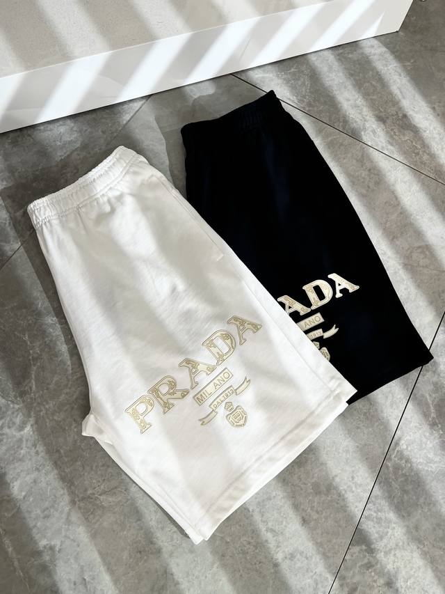 Pra*Da普*达 2025春夏新款男士休闲短裤，高端品质之选 一款休闲裤兼备的百搭裤装，也是男士衣橱里不可缺少的搭配神器，属于实穿型的经典款式！整条休闲裤的设
