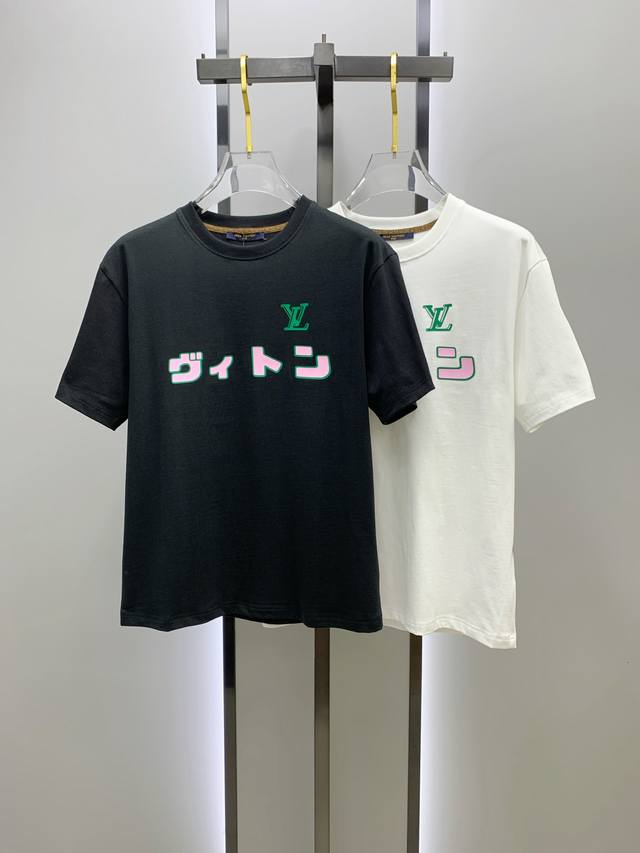 Lv2025夏季新款短袖T恤，个性艺术系列全网独家首发 百搭款细节处理完美纯棉面料十分精致 原版面料 网红明星同款高版本 高品质手感非常舒服 时尚又个性 超级百