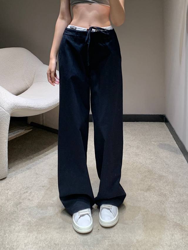 Miu*Iu 25Ss春夏新款 微标装饰绑带天丝牛仔长裤丨独家高版出品！版型直接可以封神！直筒版型拯救不丸美腿型 绝对的直腿神器！显瘦提臂拉腿一步到位承包你的各