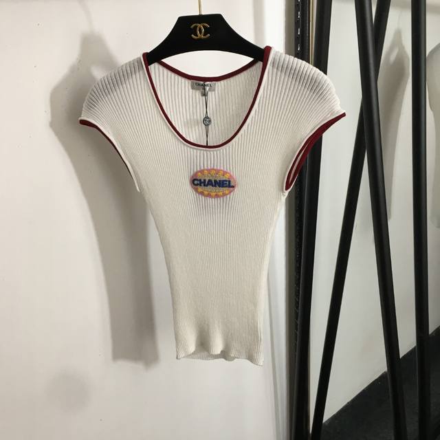 款号20253625 Chane*新款 小香Logo刺绣修身显瘦坎肩针织衫上衣，白色，黄色，黑色，36 38 40， 36码；胸围52，长54