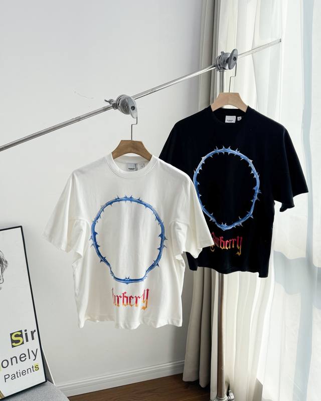 纯原臻品 顶级原版复刻 - Burberry博柏利 荆棘拼徽标印花宽松休闲套头短袖T恤 情侣款 纯色 - 还在寻觅独特又浪漫的情侣装？Burberry 博柏利的