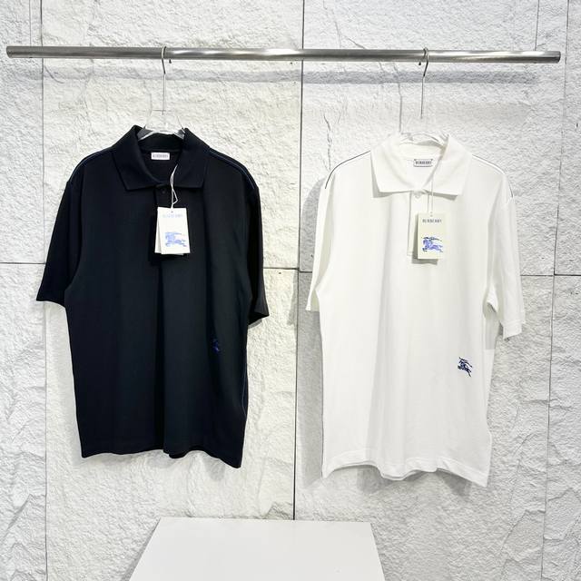 Burberry24Ss下摆战马刺绣Polo 高端定制自留款 男女同款 黑色 白色 Xs到Xl～ 龙年春夏第一季由Bv绿创始人Daniellee全新打造Burb