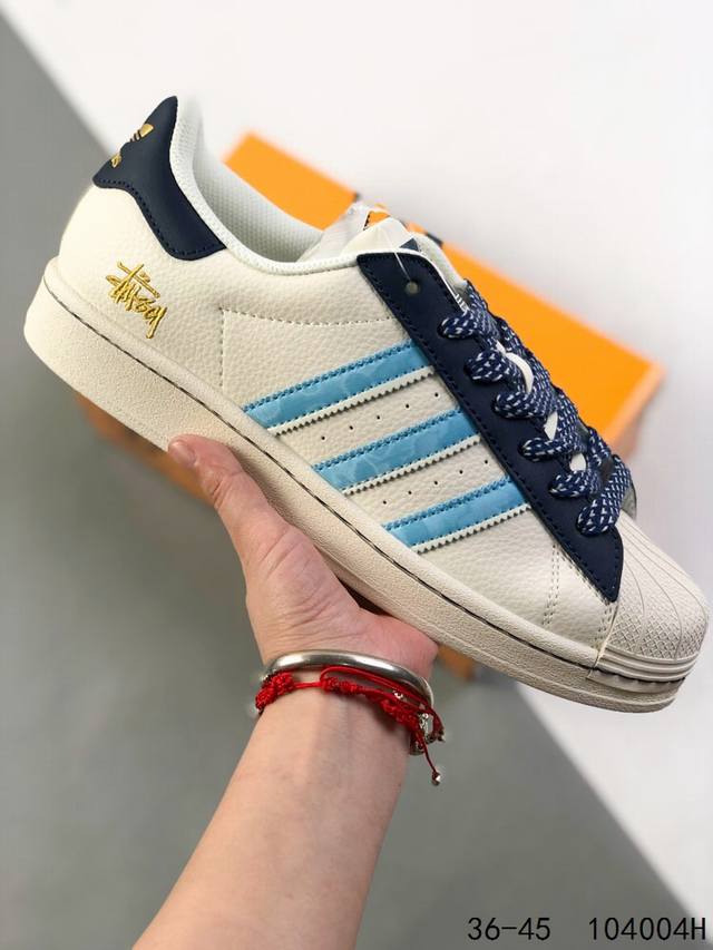 公司级带半码！ 阿迪达斯 Adidas Superstar 联名 三叶草 头层材质 贝壳头系列经典休闲运动板鞋。 Id:104004H