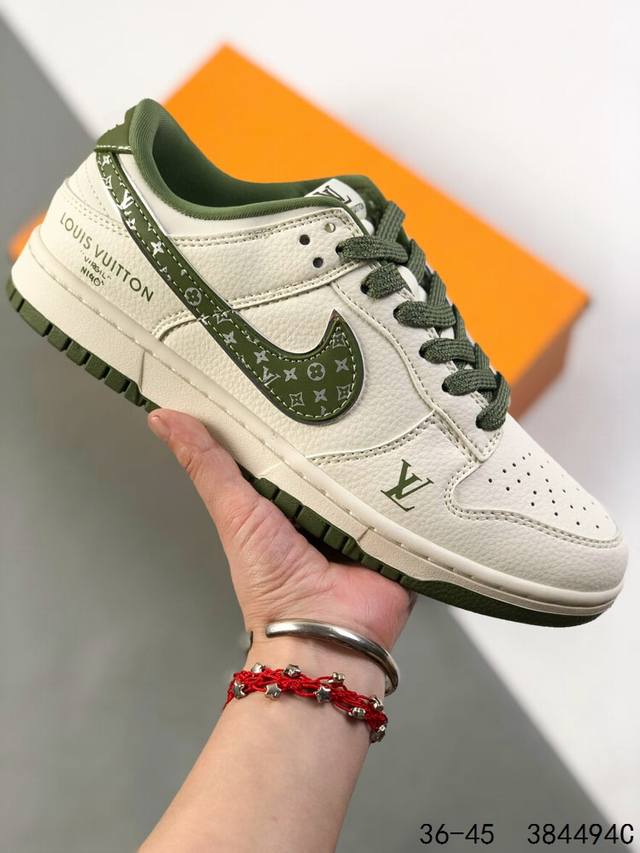 公司级带半码！ 耐克Nike Sb Dunk Low 联名 复古低帮休闲运动滑板板鞋。采用脚感柔软舒适Zoomair气垫，有效吸收滑板等极限运动在落地时带来的冲