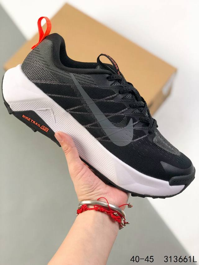 公司级带半码！ 耐克Nike Reactx Wildhorse 10 户外运动越野跑步鞋。兼顾迅疾外观和稳固脚感 后跟覆面和中足动态支撑巧妙融合 缔造稳定顺畅的