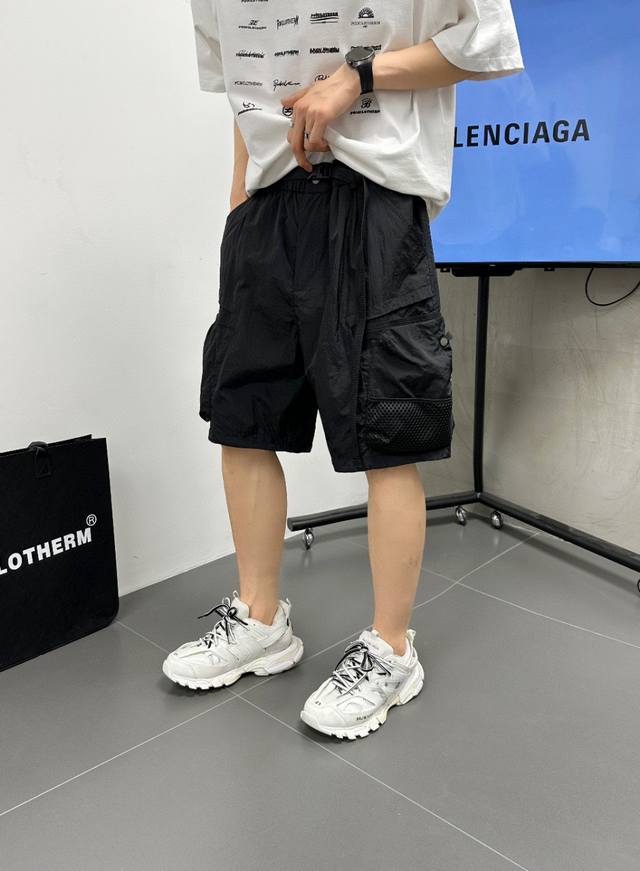 上新 高逼格福利款北面Tnf工装大口袋情侣款短裤5分裤 万针刺绣Logo夏季男士短裤大码男装短裤 Tnf北面The North Face多口袋Ue黑标City
