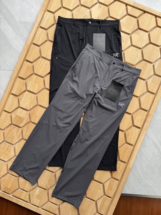 Arc’Teryx 始祖鸟速干防晒速干轻薄弹力户外运动裤 薄如蝉翼，上身凉感十足，进口机器刺绣Logo，防晒Upf80+原单工厂P大货剩余，特供面料防泼水防晒冰