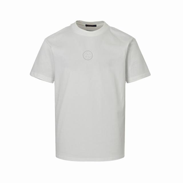 Louis Vuitton 路易威登 25Ss 前后刺绣Logo短袖 采用300G双纱重磅面料，1:1螺纹，手感柔软舒适，上身亲肤透气，垂感佳，胸口小标老花刺绣