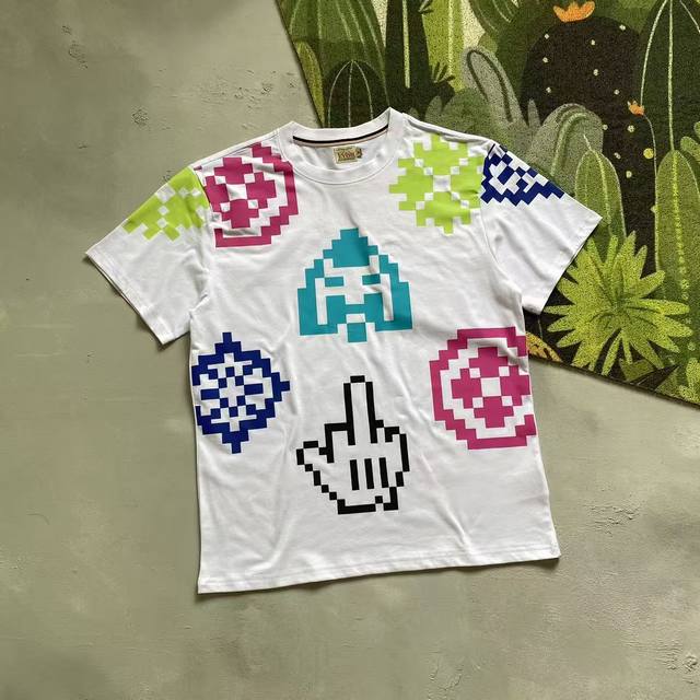 Evisu福神2025新款男士字母鄙视短袖 颜色：白 尺码：S-Xxl S码 肩宽44 胸围96 衣长68 适合身材 - 斤 M码 肩宽46 胸围102 衣长7