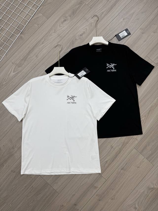 丶上新 始祖鸟新款T恤 细节图 始祖鸟 Arc'teryx 最新款字母印花Logo图案设计 男女同款圆领纯棉短袖T恤 宽松版，330G全棉精梳棉！品质超赞！ 颜
