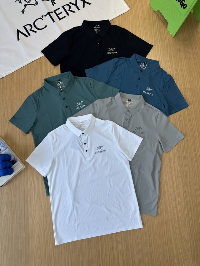 Arcteryx 始祖鸟翻领胸标Logo短袖T恤，男款夏季Polo衫短袖，商务休闲简约风，上身帅气百搭，夏季必备百搭奢潮单品 高端定制进口冰丝无痕速干面料 ，穿