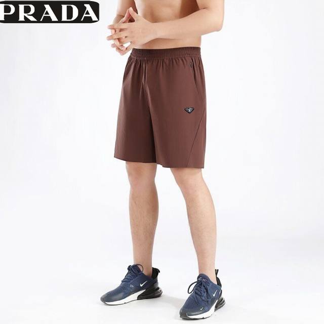 普拉达Prada夏季新款，男女同款松紧百搭高品质腰户外平替休闲短裤，时尚潮流百搭运动男士五分裤，男士健身跑步裤！ 颜色:黑色，绿色，酒红色 尺码:M-4Xl