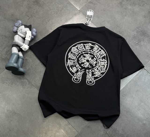 潮牌Chromehearts 克罗心满钻圆领短袖T恤！ ：240G双纱潮牌专用棉，纹理清晰，质感满满，同缸定染1×1无色差精密纯棉螺纹，层搭叠穿，自留好货，强烈