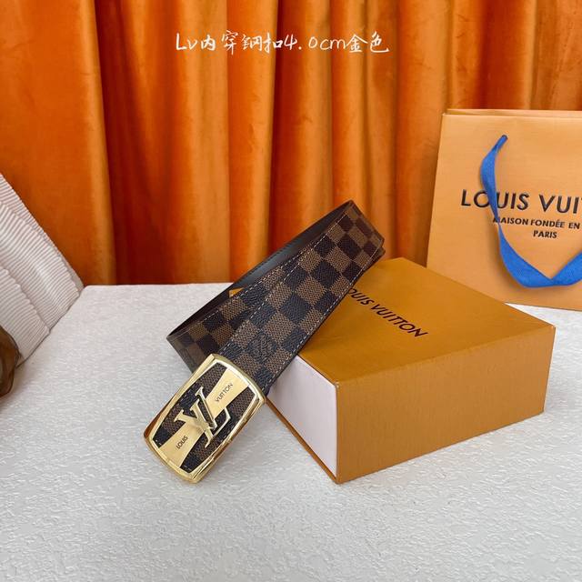 供 Louis Vuitton驴牌 ：经典原单品质，经典印花面原版平纹底，搭配原单精品内穿钢扣，精工制作，细节看图，实物拍摄，高端奢华，宽度4.0Cm