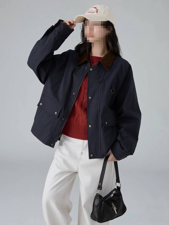 供 拉夫劳伦 Polo Ralph Lauren Fw25 工装风纯色单排扣短款休闲夹克外套 超级复古的美拉德风 简约格调，尽显不凡品味。 细节之处见真章，精致