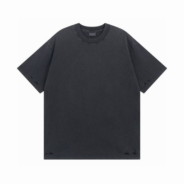 Balenciaga 巴黎世家 2025 Ss 后背字母Logo水洗磨烂破洞做旧短袖T恤 本市场No.1的质量 真正天花板品质 全部原版开发注意细节图 避免被盗
