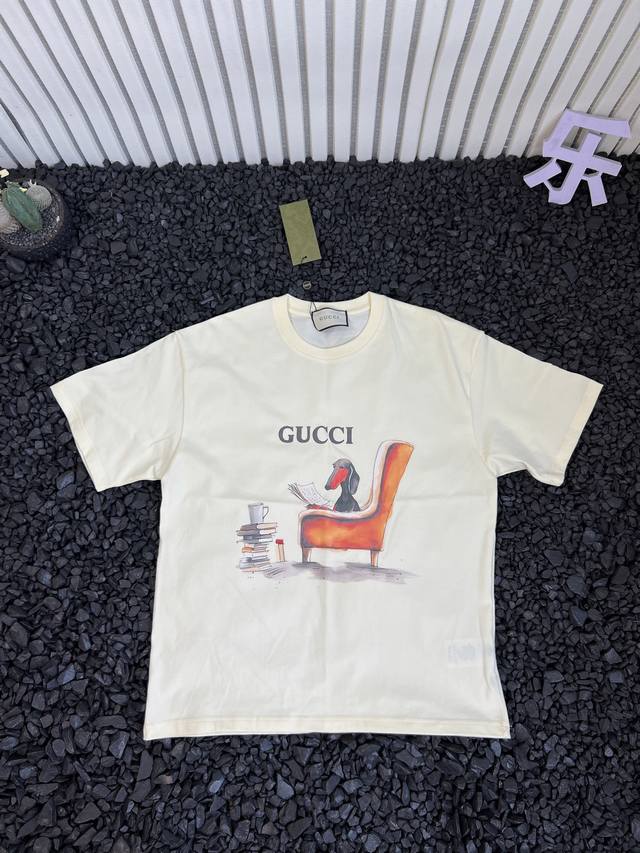 Gucci 古驰 纯色卡通小狗图案Logo印花圆领宽松休闲短袖T恤 - 原版面料 高版本 高品质 网红明星同款 原版定制面料 胸前Logo标识 定制定染 手感非