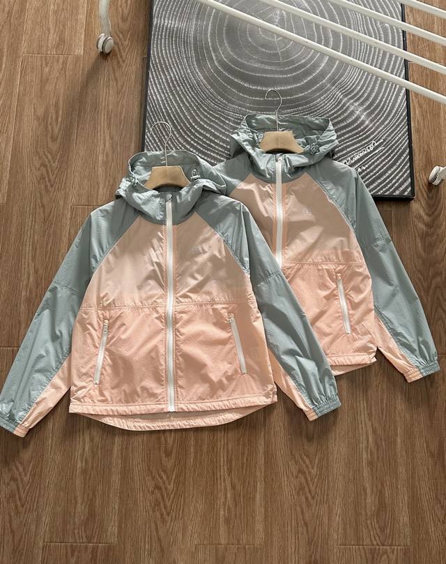 春夏新款女士风衣！Kolon Sport可隆女子Wind K防泼水运动撞色登山露营夹克外套上衣！可隆女连帽风衣薄款 可当防晒 夏新款Wind K撞色防风夹克防泼