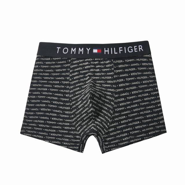 Tommy 汤米满印礼盒三条装内裤 Tommy 汤米 一盒三条装内裤 黑 藏青 灰 专柜盒装 内裤采用纯棉面料手感非常赞 不起球不变形 透气吸汗性非常好 亲肤