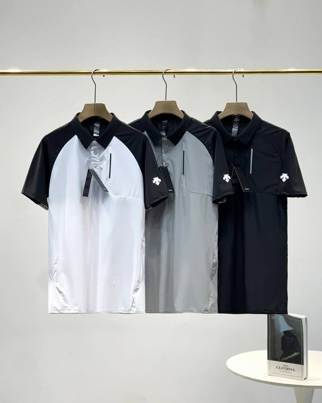 Descente迪桑特运动健身系列男士短袖Polo衫，夏季男士翻领短袖衫上衣Polo衫版型垂直立挺，科技面料版型做工都极好韩国内部渠道的单子 全正P代工，必入好