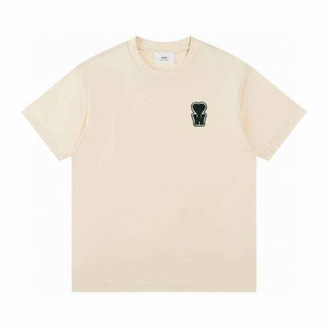 市场第一品质 Ami 艾米 全新 Ami X Woo Shik 联名系列登陆 城市休闲风穿搭 崔宇植明星同款 学院风创始人兼创意总监 Alexandre Mat