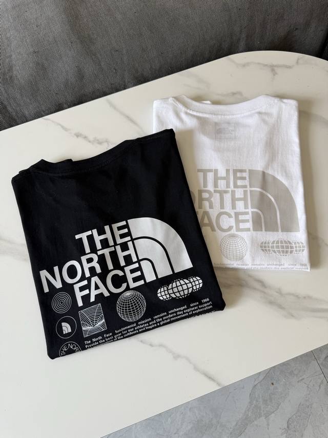 北面The North Face 背面字母Logo印花透气舒适短袖T恤 男女同款 -面料采用260G双纱面料，达到透而不露的黄金平衡点，完美规避透视尴尬，成衣尺