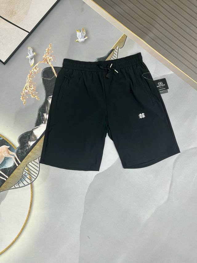 细节图 纯原臻品 顶级版本 韩国Kolon Sport 可隆2025夏季经典小标Logo冰蚕丝速干休闲 男士短裤五分裤男士日常通勤穿搭，高端黑科技产品，品质的代