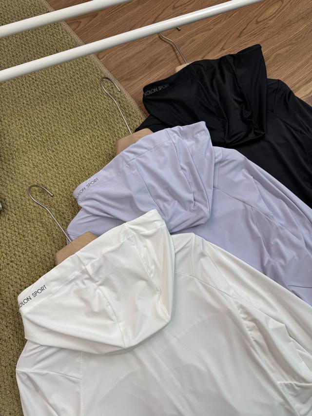 细节图# 配盒装 Kolon Sport 可隆 三色夏季专属Hike 系列 弹力针织连帽印花 凉感防晒服 防晒Upf80+内里全包边 面料全部采用高定制面料，轻