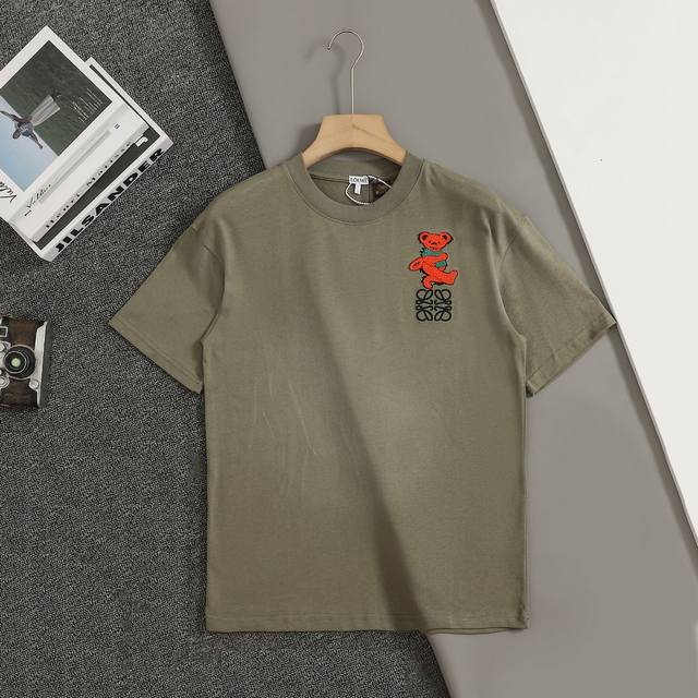 上新 顶级复刻版本 罗意威 Loewe 25Ss早春新款 洗水喷色小熊刺绣短袖 轻奢主义 男女日常通勤穿搭必备单品 正确版本 欢迎对比 详细特征 320克100