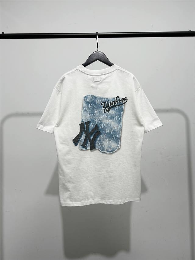 高品质！Mlb柜子新款牛仔蓝老花短袖T恤！三标齐全，四联吊卡，原厂包装！通肩压条保证舒适性！高端品质2025Mlb Ny 方框牛仔老花款 情侣圆领短袖高端品质
