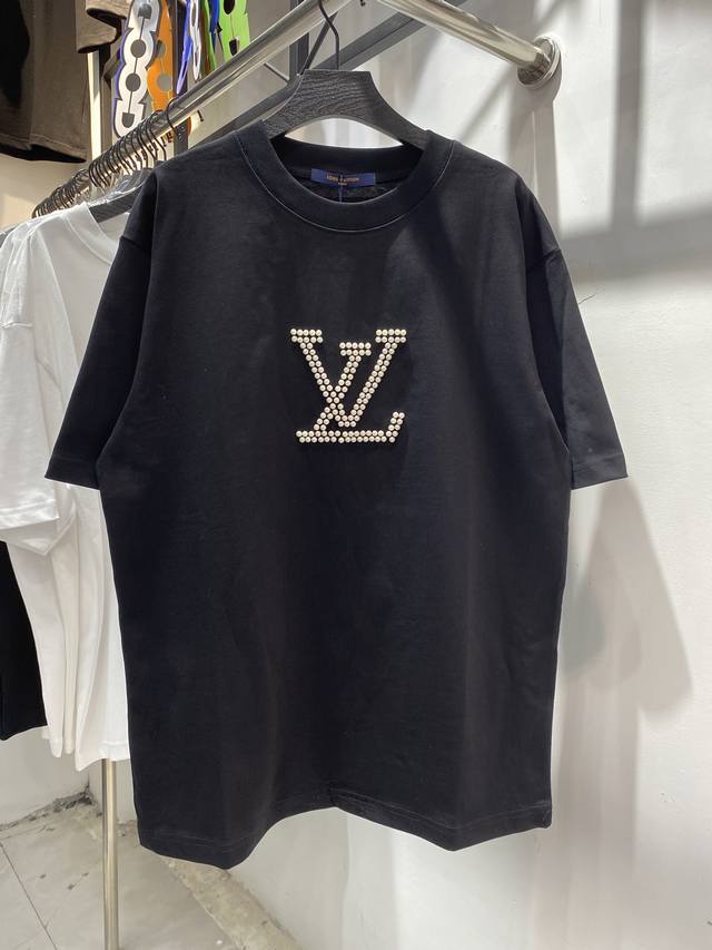 款号：Zmr100# Lv 路易威登 珍珠打泡珠情侣款短袖T恤 正儿八经280克纯棉双砂面料 所有面料均已提前做过缩水 品质第一 所见即所得 不会洗一次版型就有