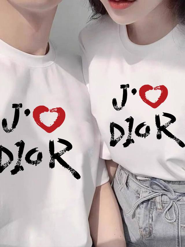 Christian Dior克里斯汀 迪奥复古轻奢Cd爱心英文字母情侣短袖 男女同款 情侣款 申州公司客供260G双纱柔棉面料 亲肤宜人 透气舒适 进口康丽数码