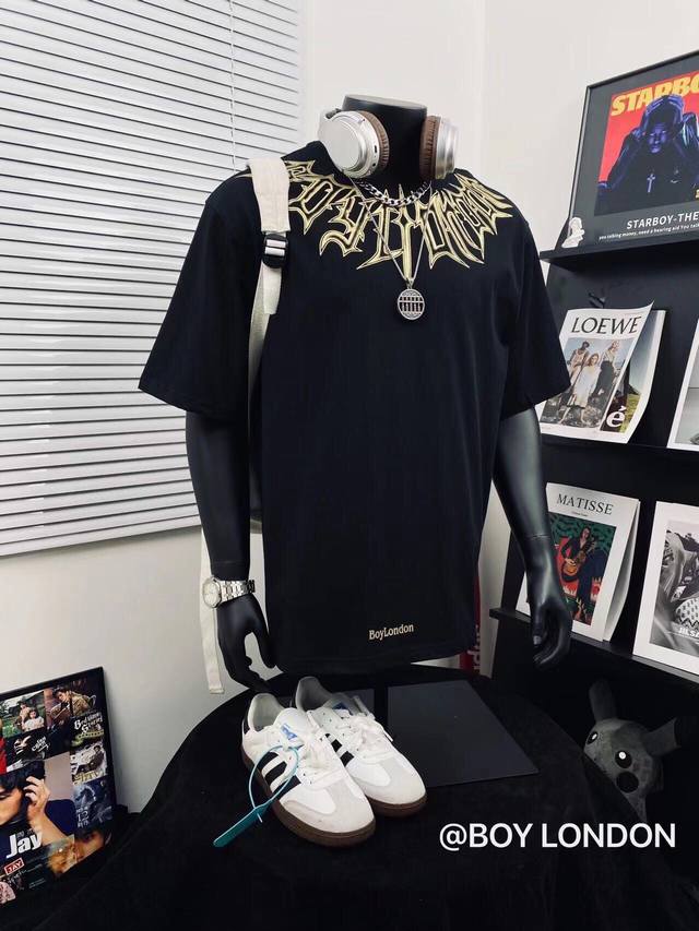 Boy London25环绕狼牙翅膀情侣短袖Tee男女同款 超高版本 经典图案设计 立体外凸印花 环绕大翅膀英文Logo吸睛有型！面料由品牌面料商直接供应 日本