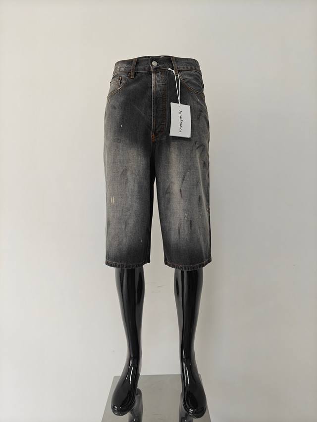 Acne Studio Ac 做旧工艺 黑泼墨脏脏Vintage牛仔休闲短裤 五分裤 - 颜色：黑色 - 尺码：44 46 48 50 52 175 145穿4