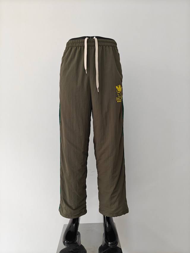 Adidas Originals X Brain Dead 三叶草脑死亡联名款 Ss 舒适时尚简约百搭运动休闲三条杠长裤 男女同款 男女同款棕绿，共享无界潮流！