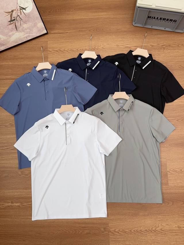 迪桑特25年夏季新款商务休闲通勤风Polo 77％锦纶，23％氨纶混合面料，弹力十足，水洗不变形，这款面料是订制面料，上身超级舒服丝滑品质外观肉眼可见高级感 工