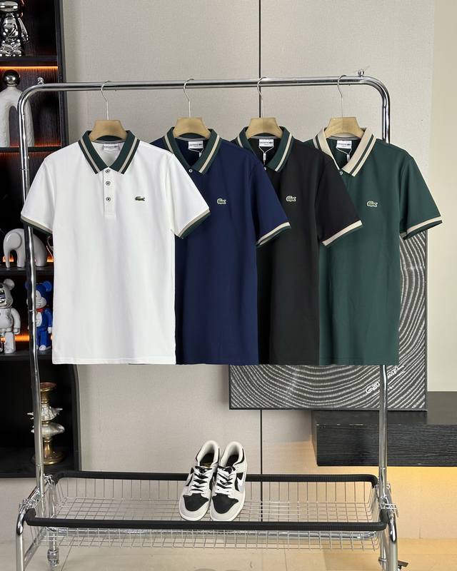 鳄鱼25Ss夏季新款胸简约小Logo翻领Polo短袖T恤，四色选择，男女同款 情侣可搭，店主强烈推荐 采用高品质纯棉针织面料，上身舒适透气不闷热，简约百搭不挑人