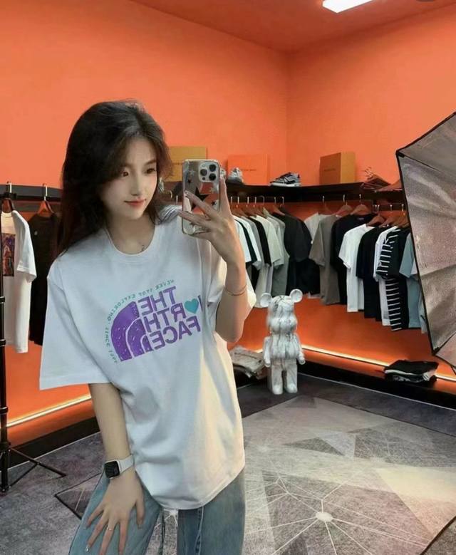 Thenorthface北面全棉重磅印花Logo男女同款短袖T恤 北面夏季新品商务休闲正统字母花Logo透气舒适弹力圆领T恤，实打实的性价比 经典短袖T恤，一贯