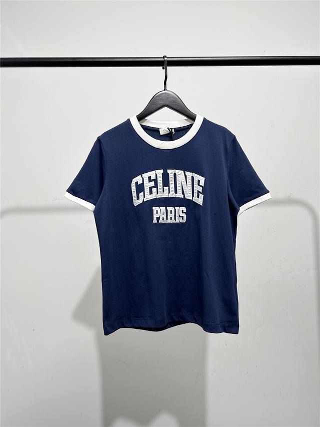 高版本，质量很好！此款是女款！短款！Celine塞林女款Celine Paris刺绣字母短款短袖！ 此款为短款，上身效果特别好！原版开发 240G双纱纯棉面料