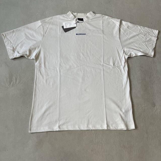 Balenciaga蓝刺绣圆领短袖